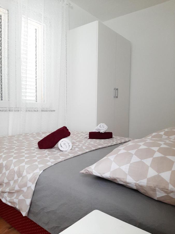 Ferienwohnung Nozret Paljuv Exterior foto